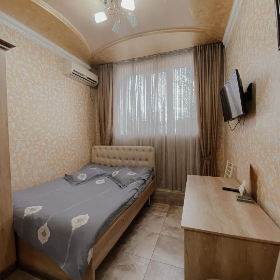 Galeon Hotel Bisjkek Buitenkant foto