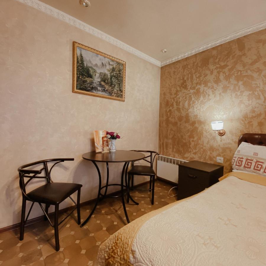 Galeon Hotel Bisjkek Buitenkant foto